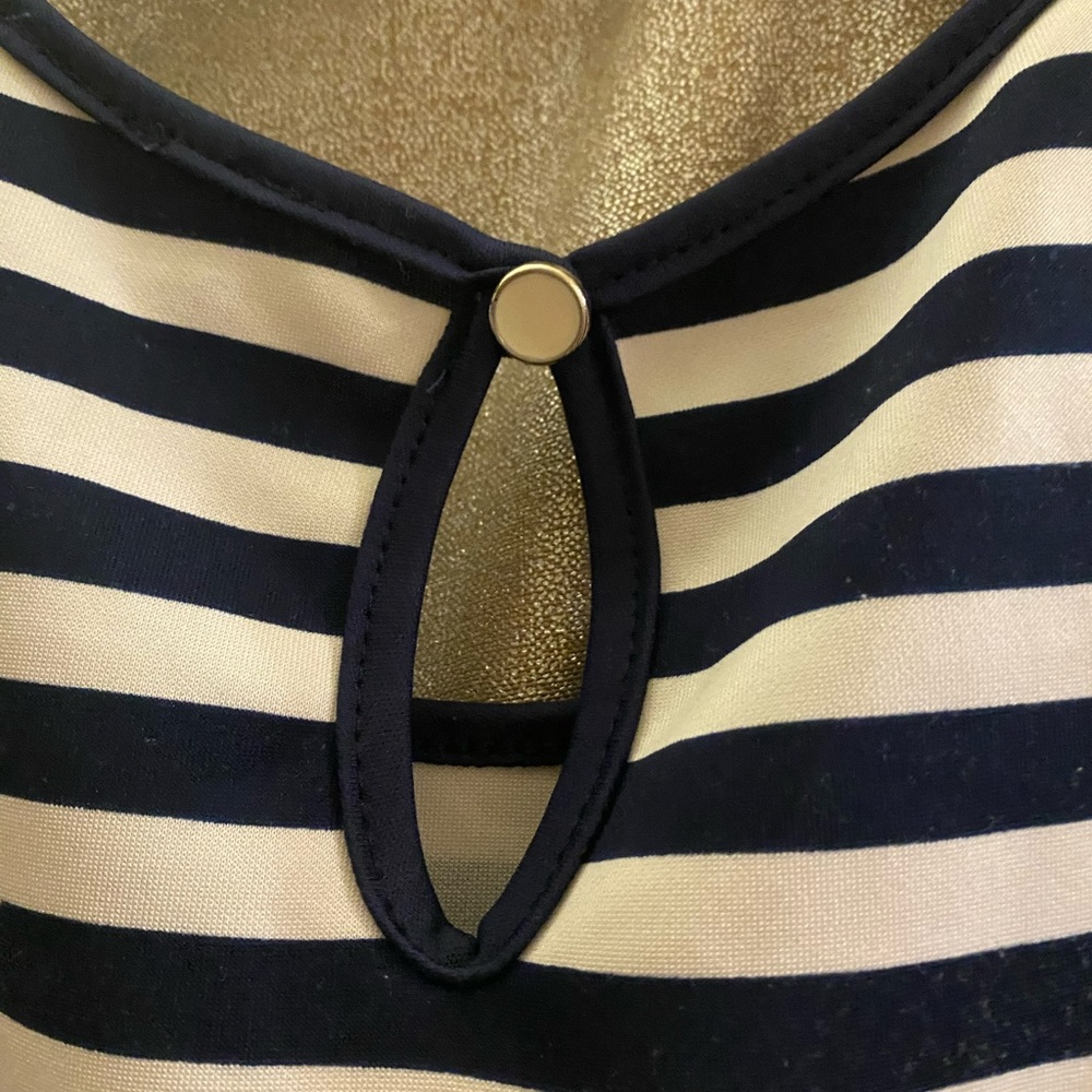Girls dress size M - Picture 7 of 10